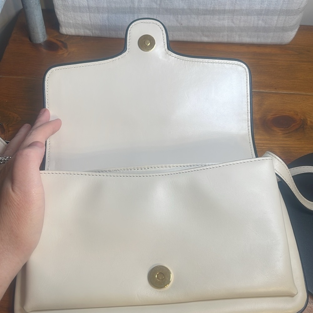 Gucci Arli Calf Skin Leather Crossbody - Picture 3 of 9